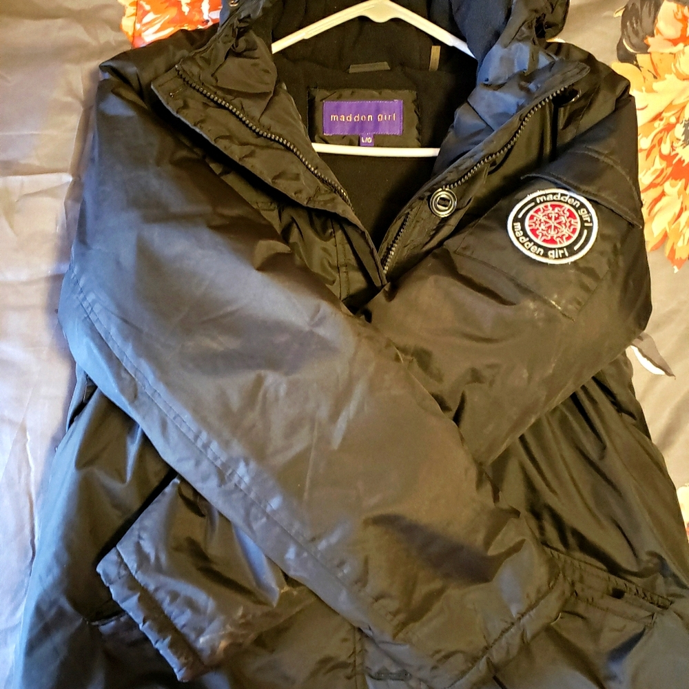 Black puffer coat